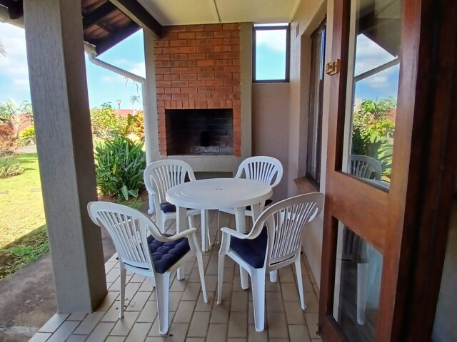 Charming Coastal Townhouse The Perfect Lock-Up-and-Go Lifestyle, Leisure Bay