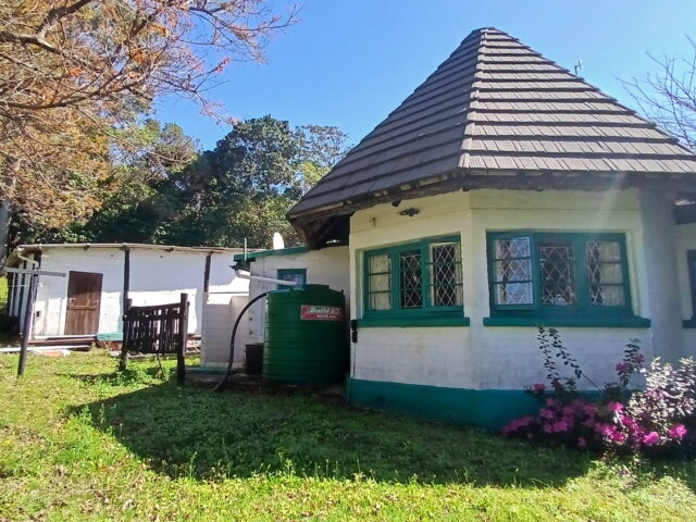 An Opportunity to Enjoy a Small-Scale Farming Lifestyle, Port Edward – photo 5